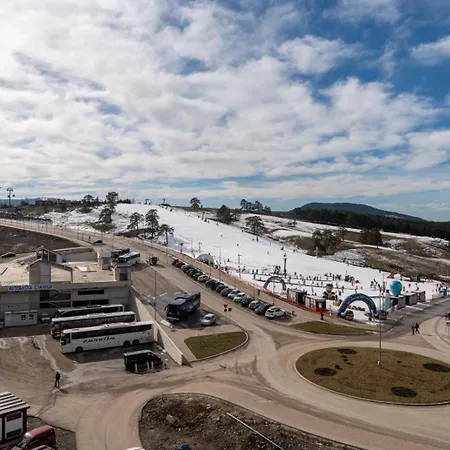 Ivana Elza Apartamento *